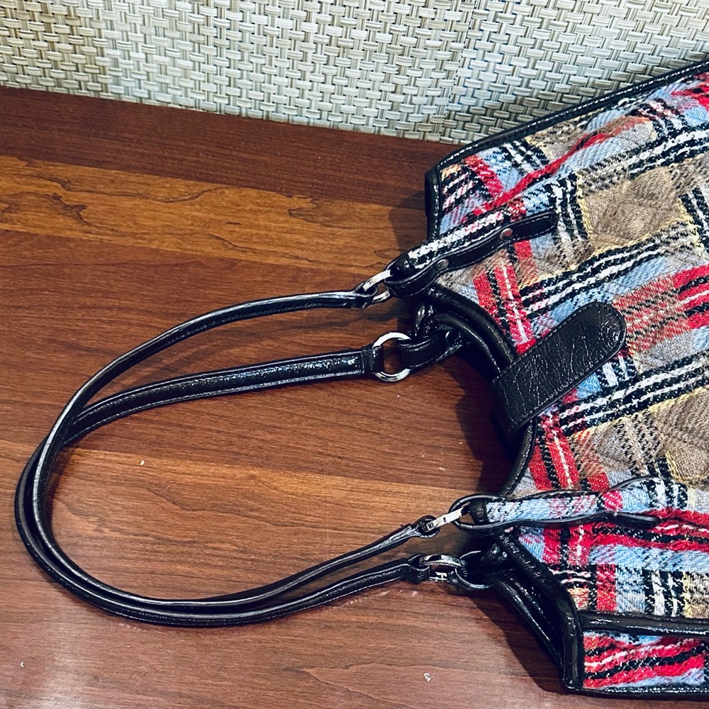 Hpeuc Limited Edition Patchwork Wool Plaid Tab Sh… - image 6